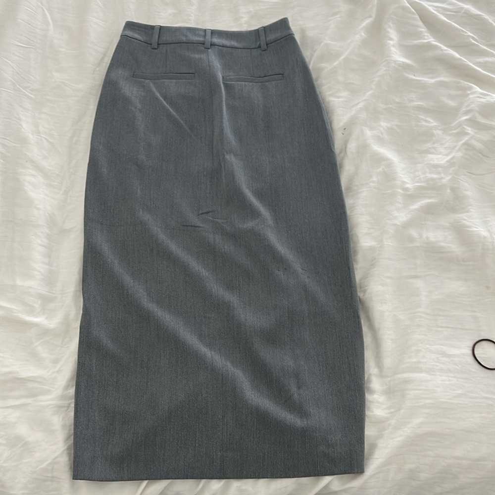 Suited Midi Skirt - Size small - Picture 5 of 5